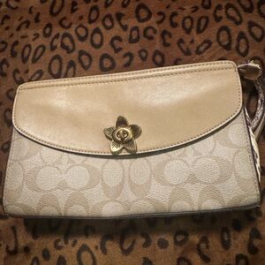 Coach Beige Floral Turn-Lock Wristlet Clutch